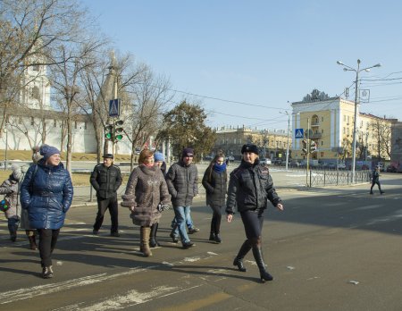 Члены клуба «Касталия» повторили правила дорожного движения