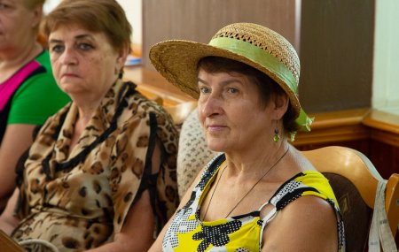 Астраханские пенсионеры держат курс на омоложение