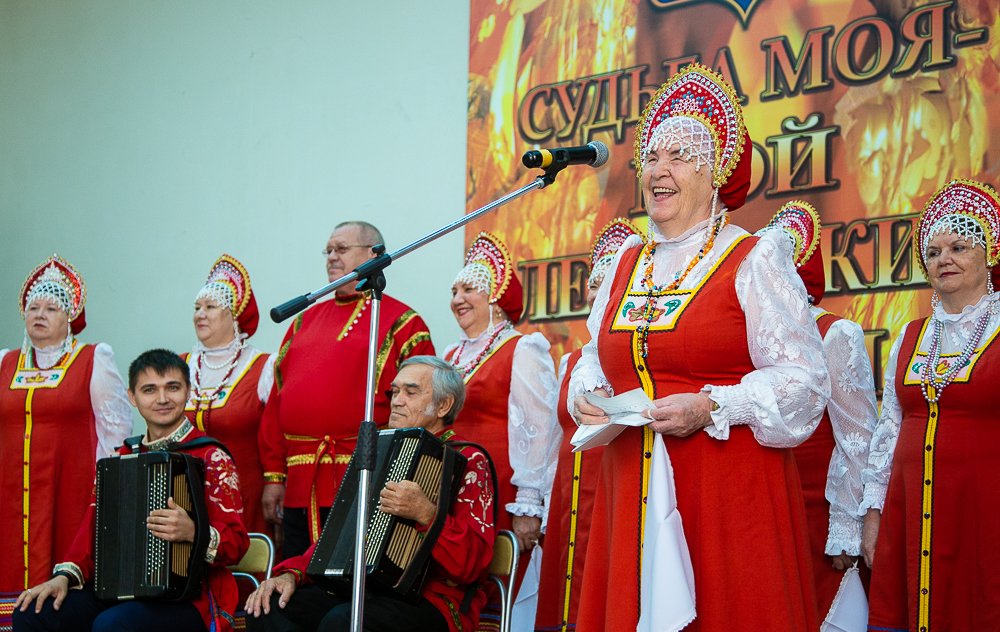В центре «Содействие» отметили Международный день пожилых людей