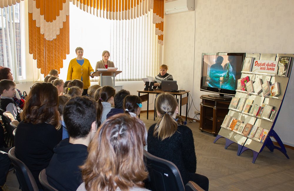 Астраханских подростков пригласили в литературное путешествие