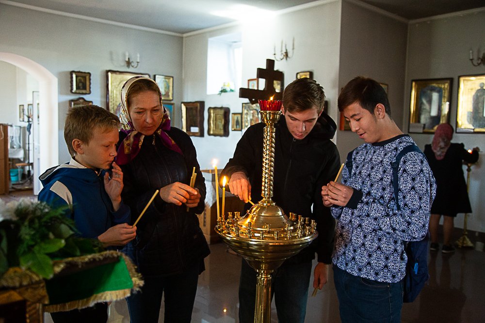 Астраханские общественники подсказали подросткам путь к вере