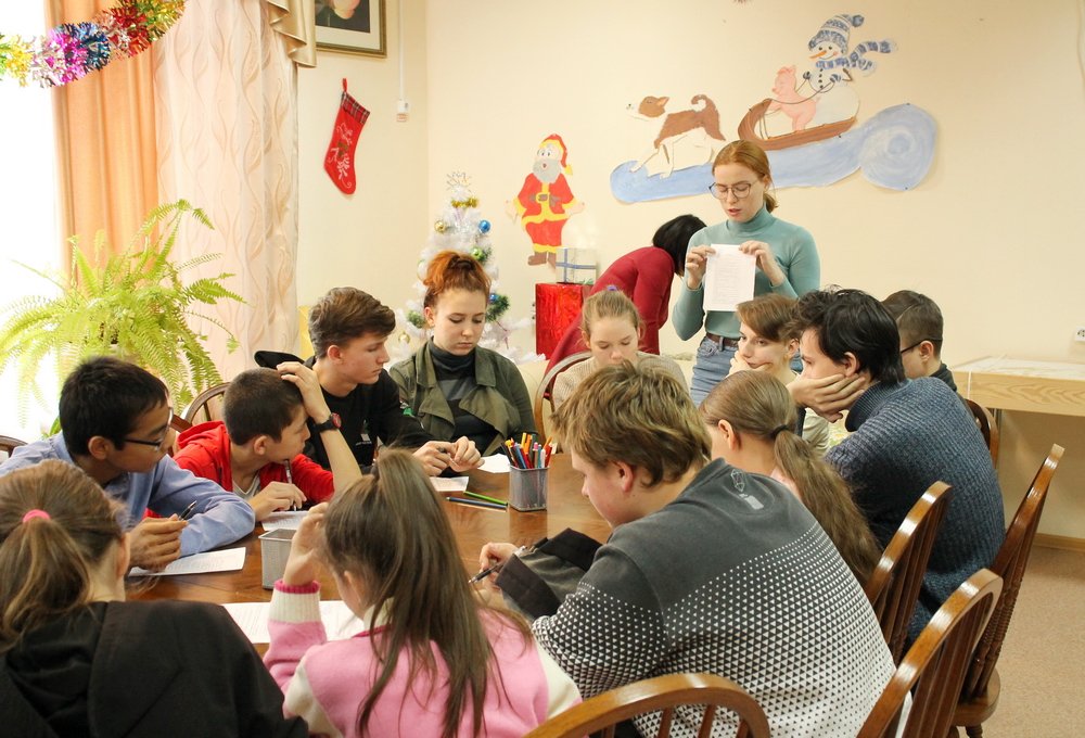 В родительском клубе «Гармония» обсудили проблемы подростковой интернет-зависимости