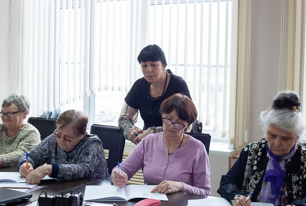 Астраханские пенсионеры стали слушателями онлайн-курса по тренировке памяти