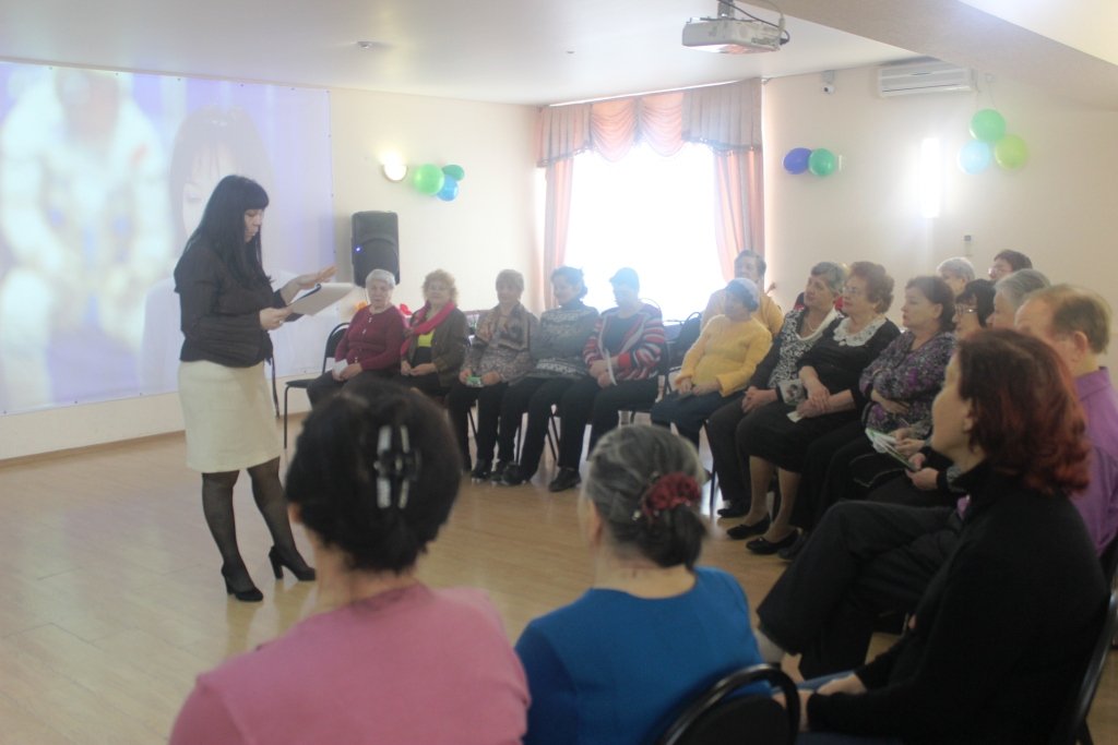 Астраханские пенсионеры отметили Международный день планетариев