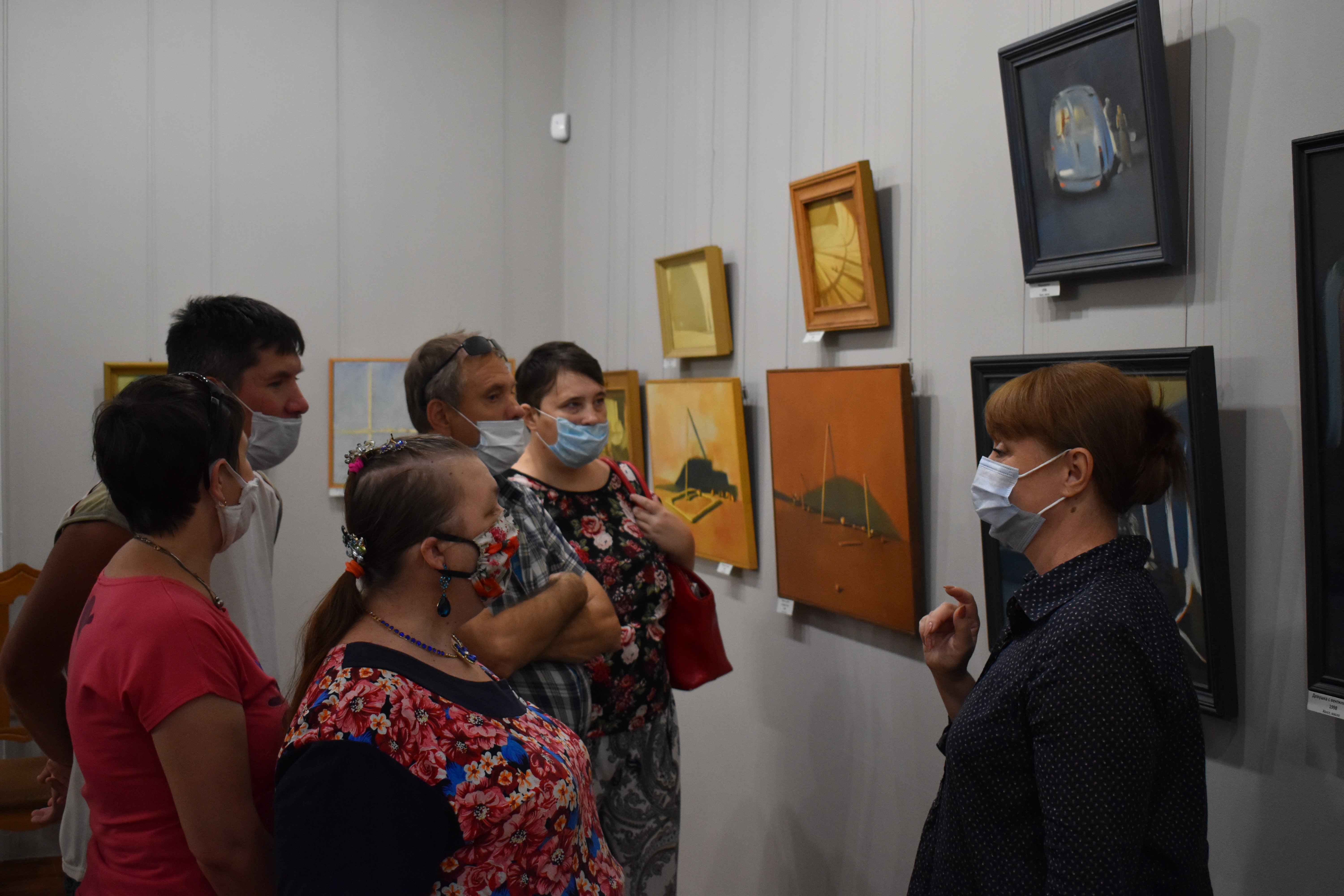 Подопечные центра «Содействие» посетили Астраханскую картинную галерею им. П.М. Догадина