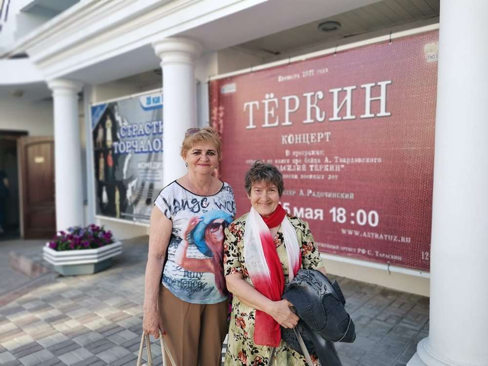 Астраханцев серебряного возраста пригласили на премьерный спектакль