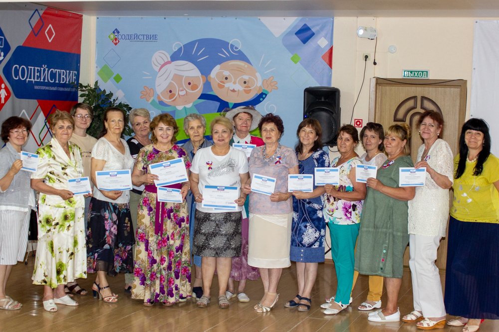 Астраханские пенсионеры приняли участие в интеллектуальной игре «РосКвиз»