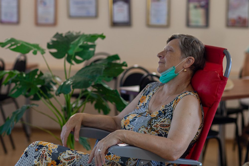 Астраханские пенсионеры смогли отдохнуть под музыку