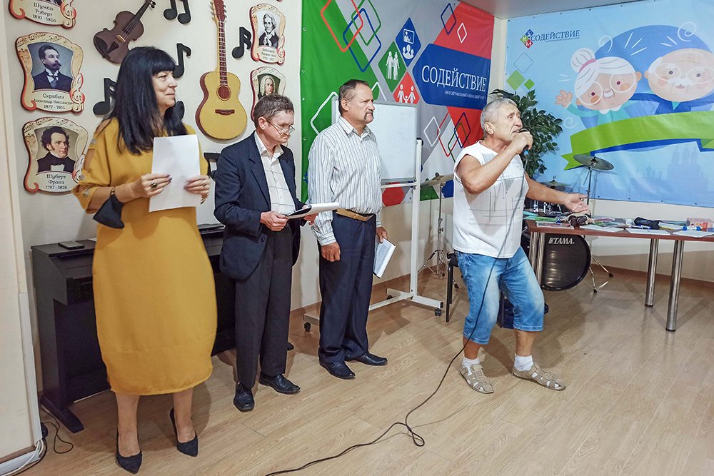 Астраханские пенсионеры вспомнили свою школьную жизнь
