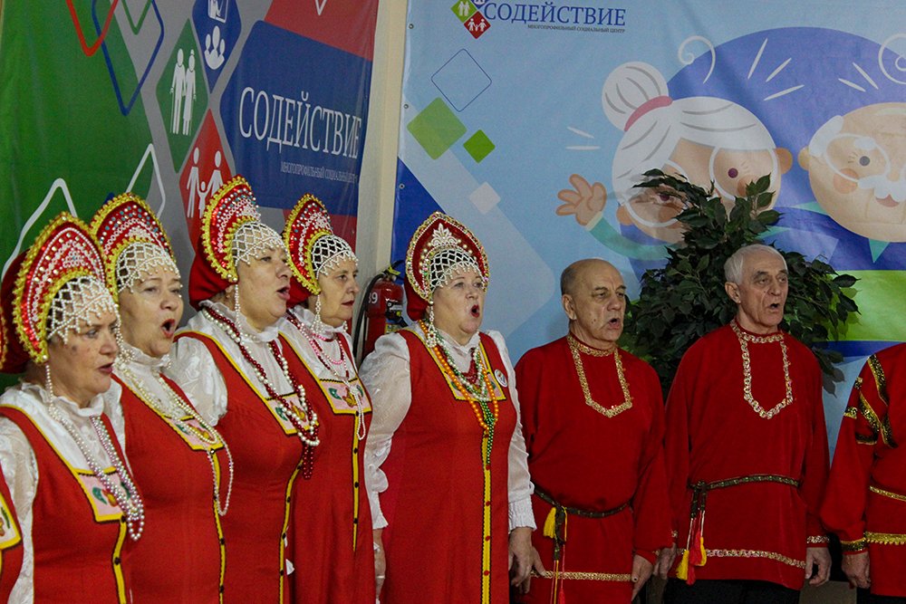 Хор русской песни «Легенда» представил концертную программу для подтверждения звания народного