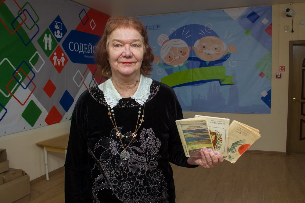 Астраханские пенсионеры отметили поэтический праздник