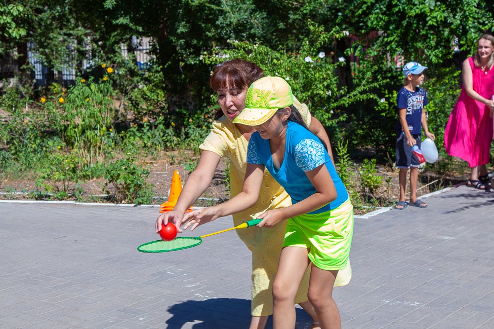 В Астраханской области дети и родители играют вместе